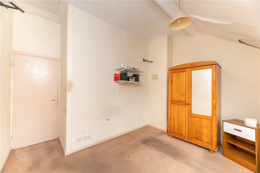 Ingle Grove, Morley, Leeds, West Yorkshire, LS27, photo 14