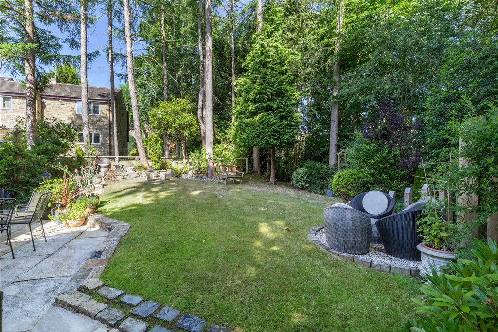 East Causeway Crescent, Leeds, West Yorkshire, LS16, photo 21