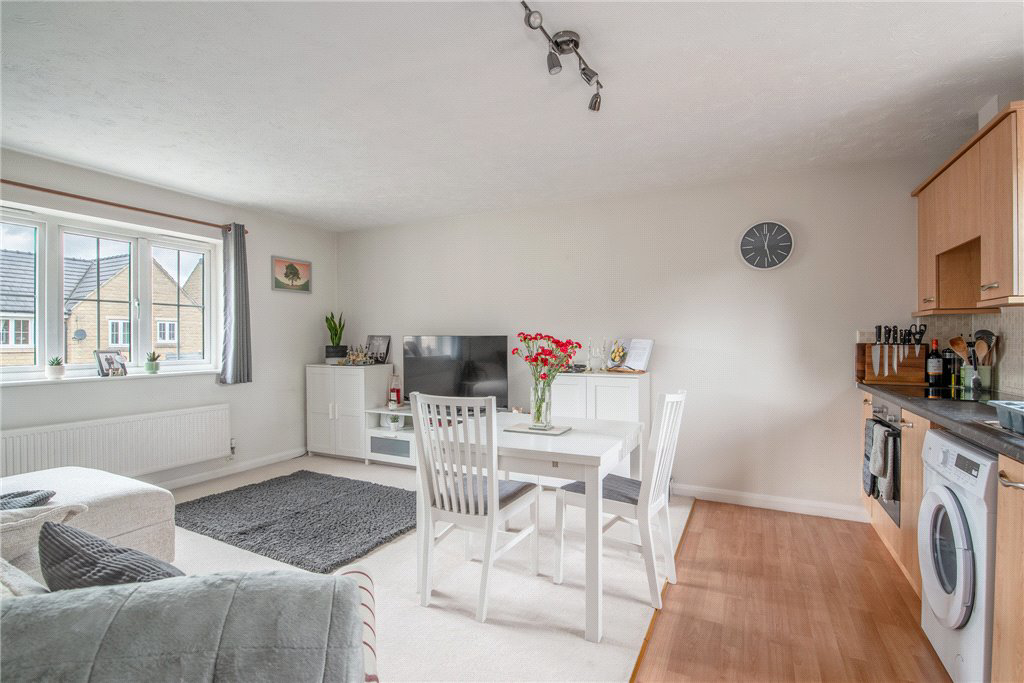 School Street, Cottingley, Bingley, BD16, photo 3