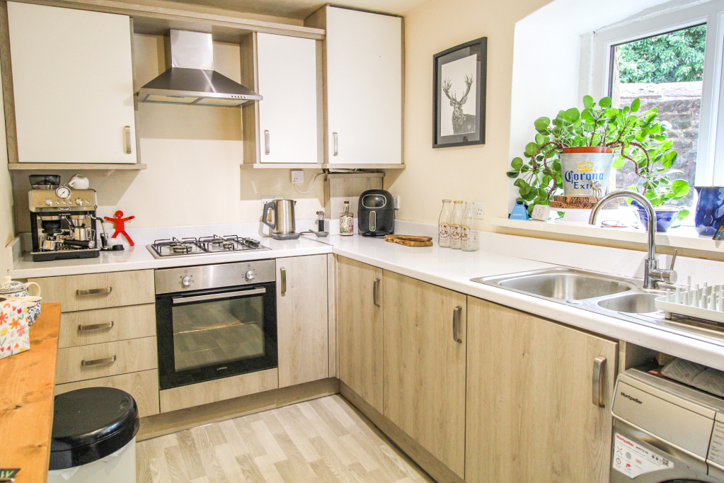 Manchester Road, Barnoldswick, Lancashire, BB18, photo 5