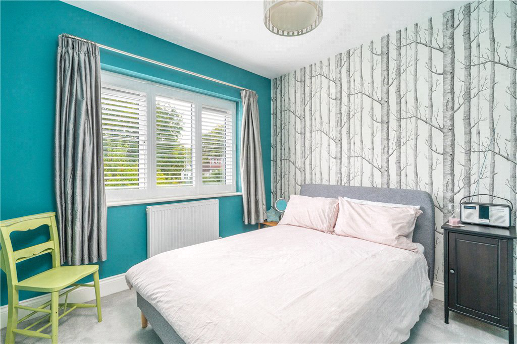 Hollin Gardens, Leeds, West Yorkshire, LS16, photo 20