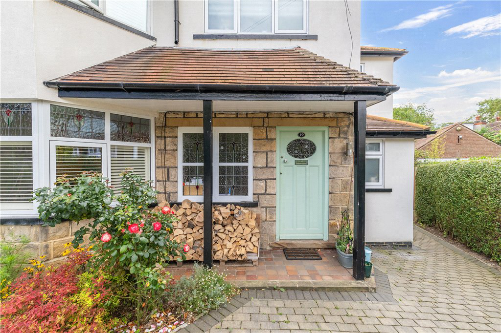 Hollin Gardens, Leeds, West Yorkshire, LS16, photo 31