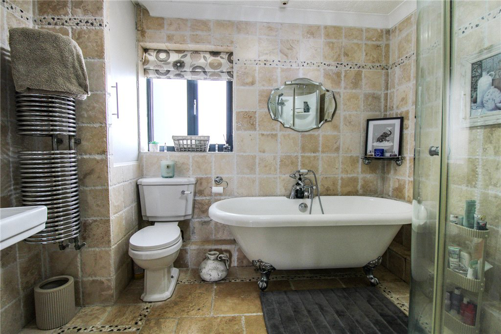Crestholme Close, Knaresborough, HG5, photo 12
