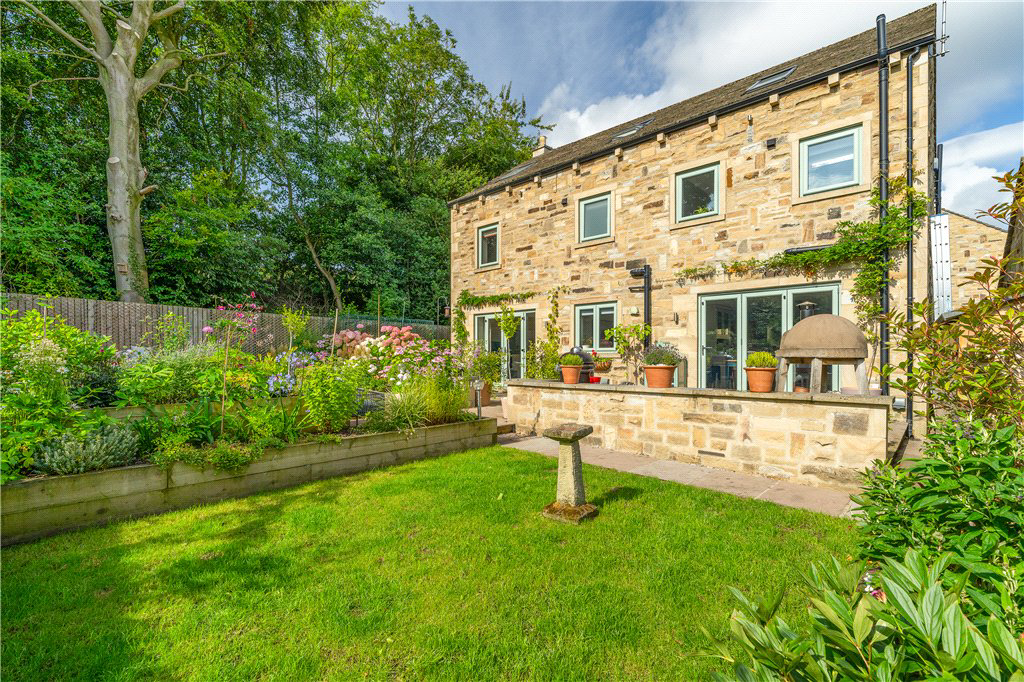 Darkwood Croft, The Street, Addingham, Ilkley, LS29