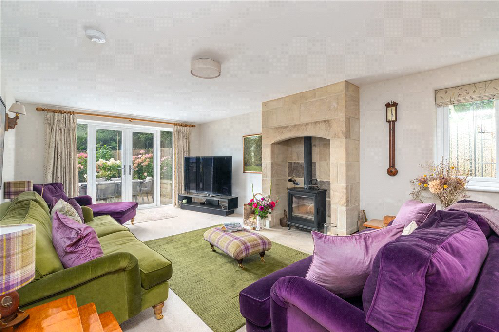 Darkwood Croft, The Street, Addingham, Ilkley, LS29, photo 6