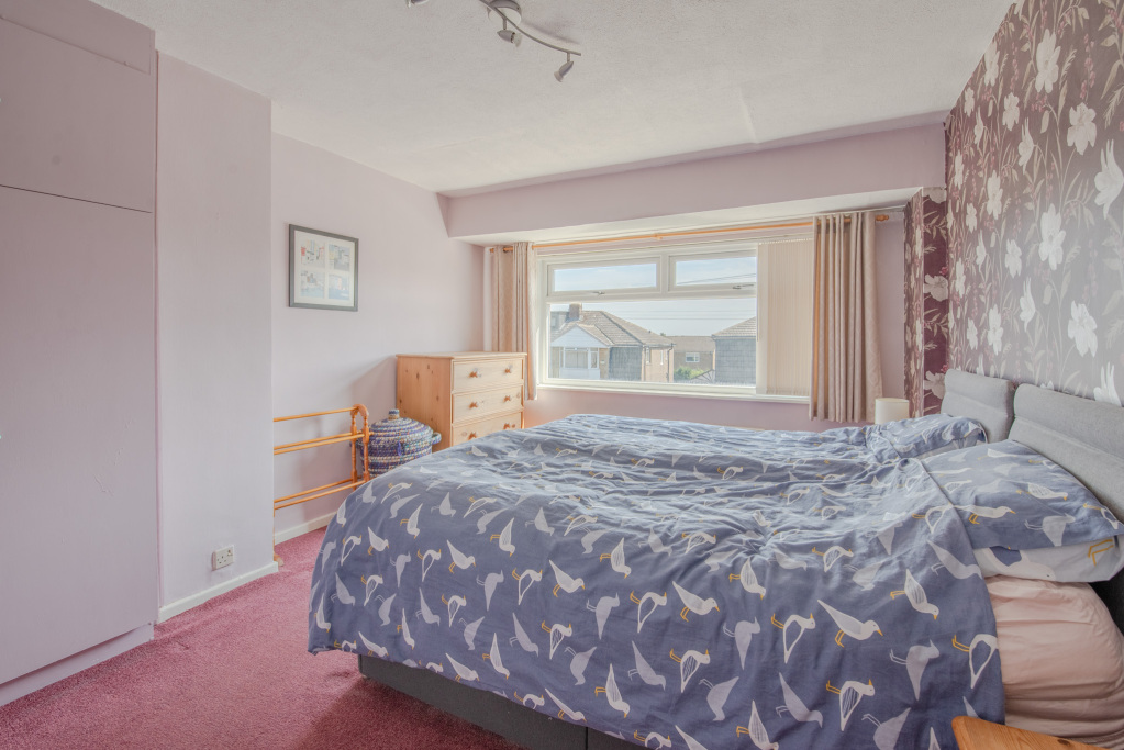Woodside View, Cottingley, Bingley, West Yorkshire, BD16, photo 9