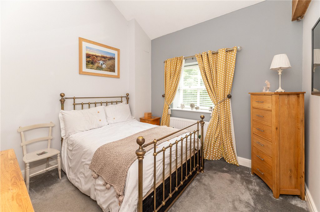 The Drive, Denholme, BD13, photo 25