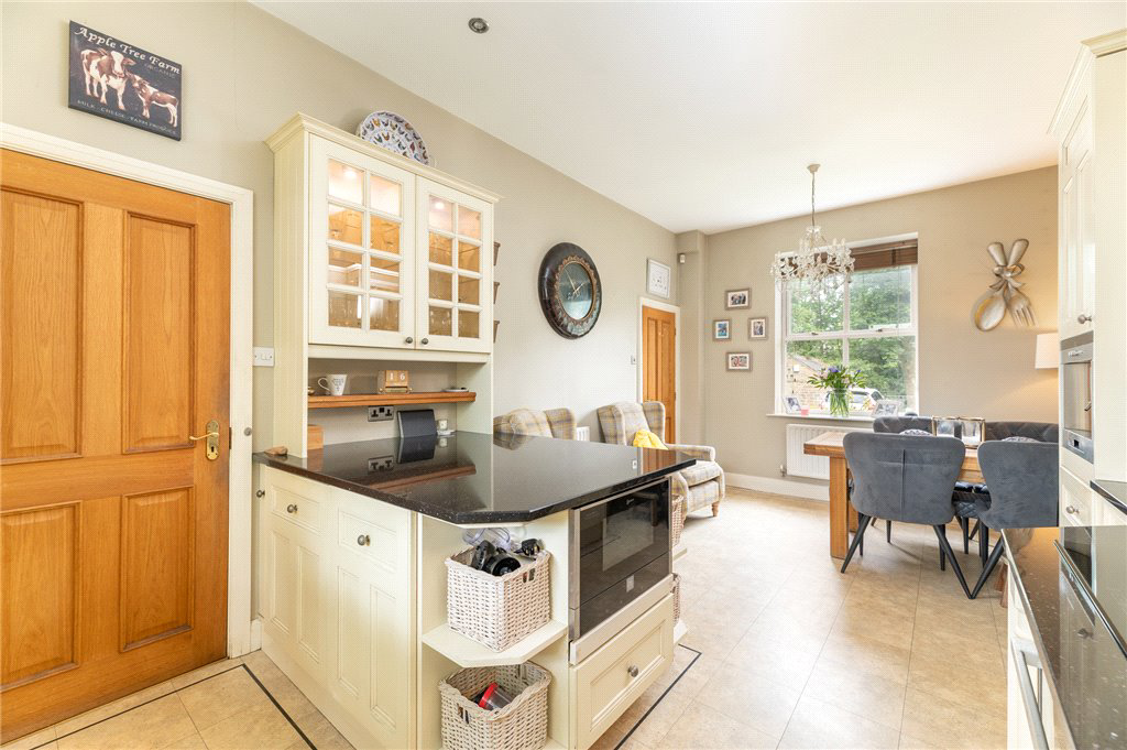 The Drive, Denholme, BD13, photo 19