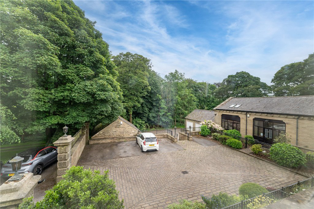 The Drive, Denholme, BD13, photo 32