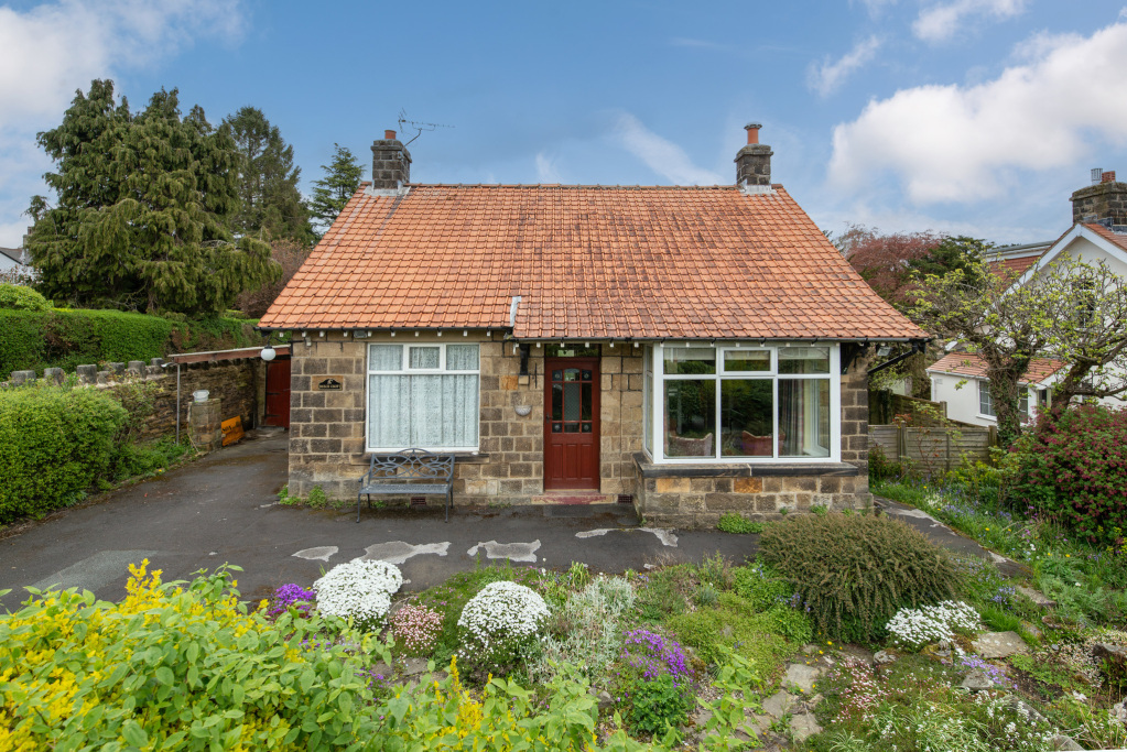 Sheriff Lane, Eldwick, Bingley, West Yorkshire, BD16, photo 20