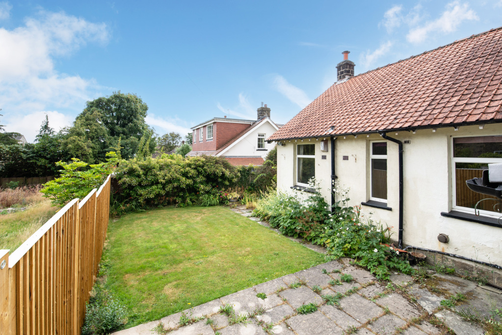 Sheriff Lane, Eldwick, Bingley, West Yorkshire, BD16, photo 16