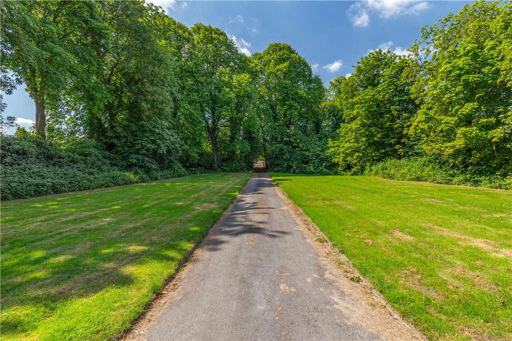 Arthington Lane, Pool in Wharfedale, Otley, West Yorkshire, LS21, photo 33