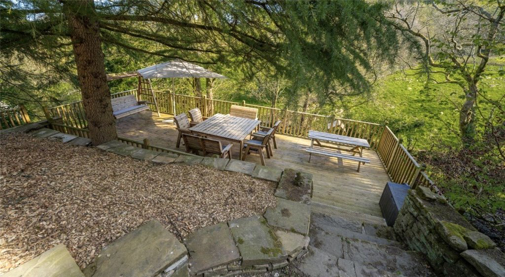 Denholme Road, Oxenhope, Keighley, West Yorkshire, BD22, photo 30