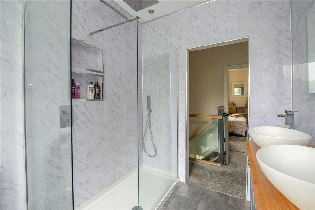 Denholme Road, Oxenhope, Keighley, West Yorkshire, BD22, photo 13