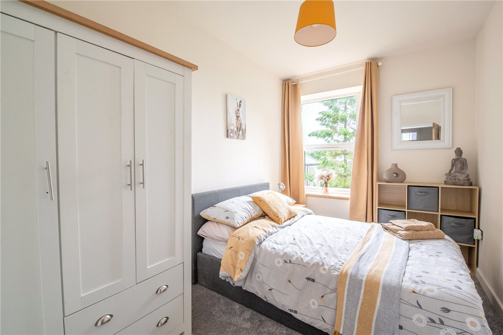 Denholme Road, Oxenhope, Keighley, West Yorkshire, BD22, photo 19