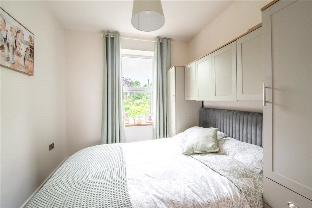 Denholme Road, Oxenhope, Keighley, West Yorkshire, BD22, photo 16
