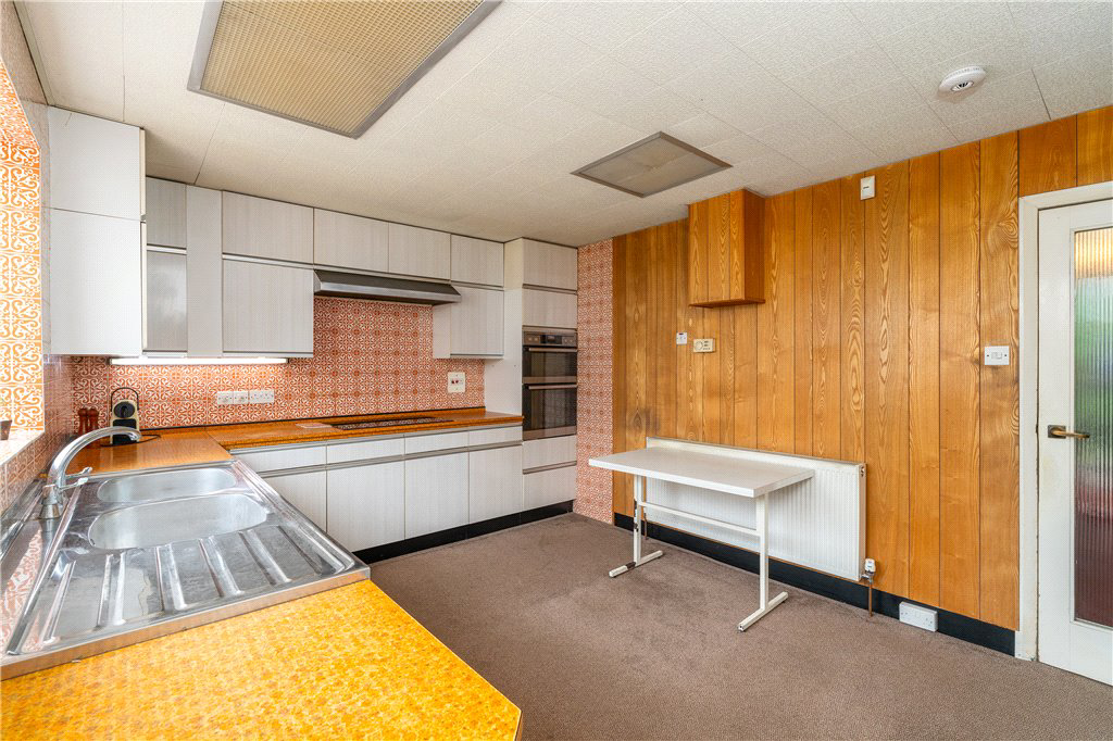 Leeds, West Yorkshire, LS16, photo 7