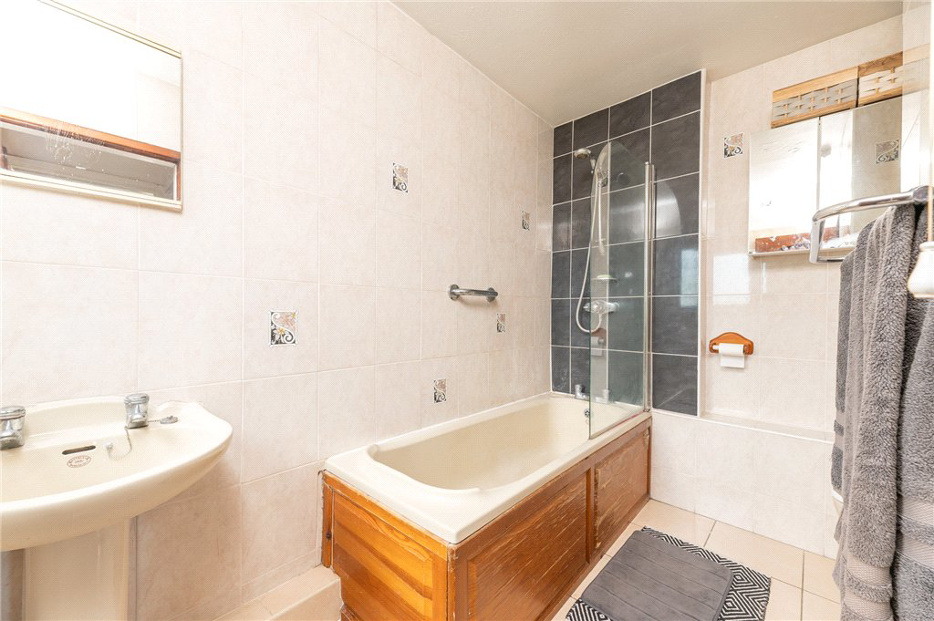 Bathroom (A)