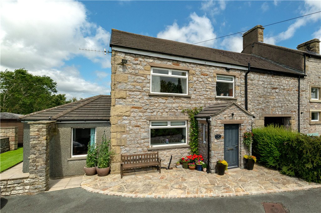Ingleton, Carnforth, North Yorkshire, LA6
