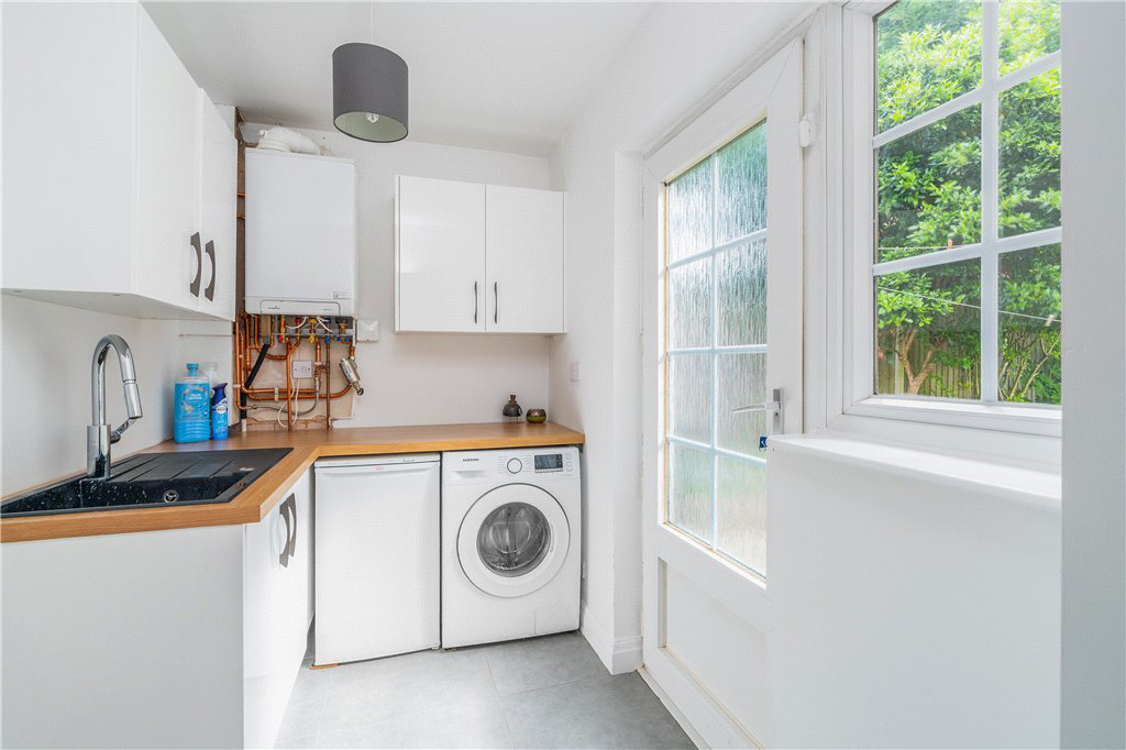 St. Helens Avenue, Leeds, West Yorkshire, LS16, photo 13
