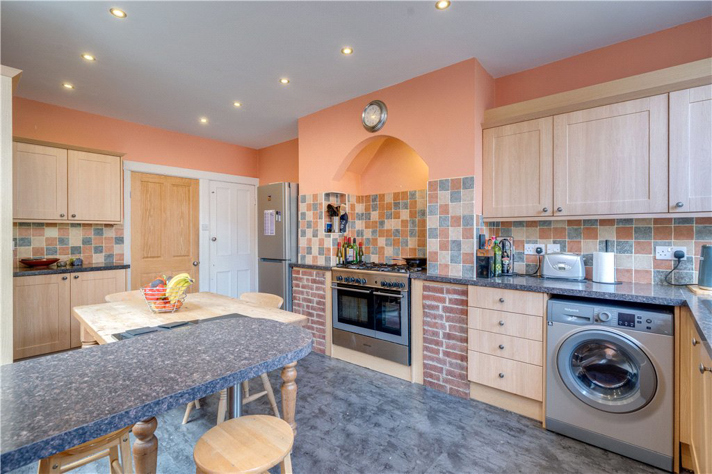 Otley Road, Harrogate, North Yorkshire, HG2, photo 3