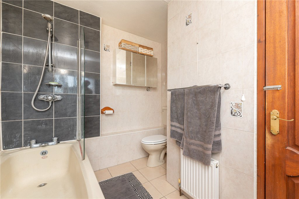 Bathroom (A)