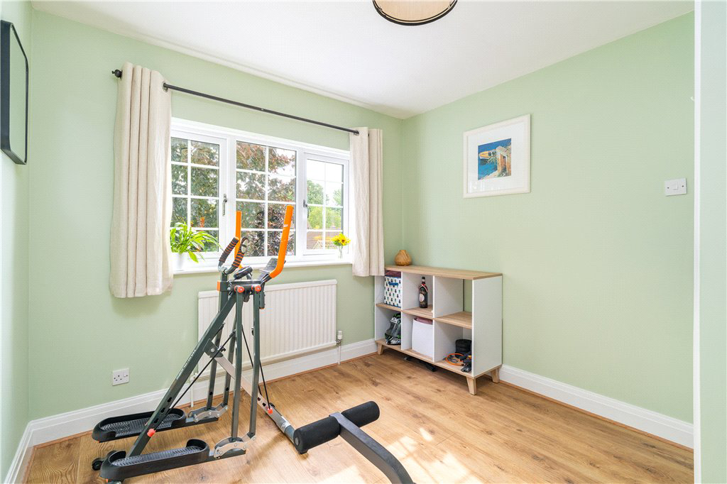 St. Helens Avenue, Leeds, West Yorkshire, LS16, photo 20