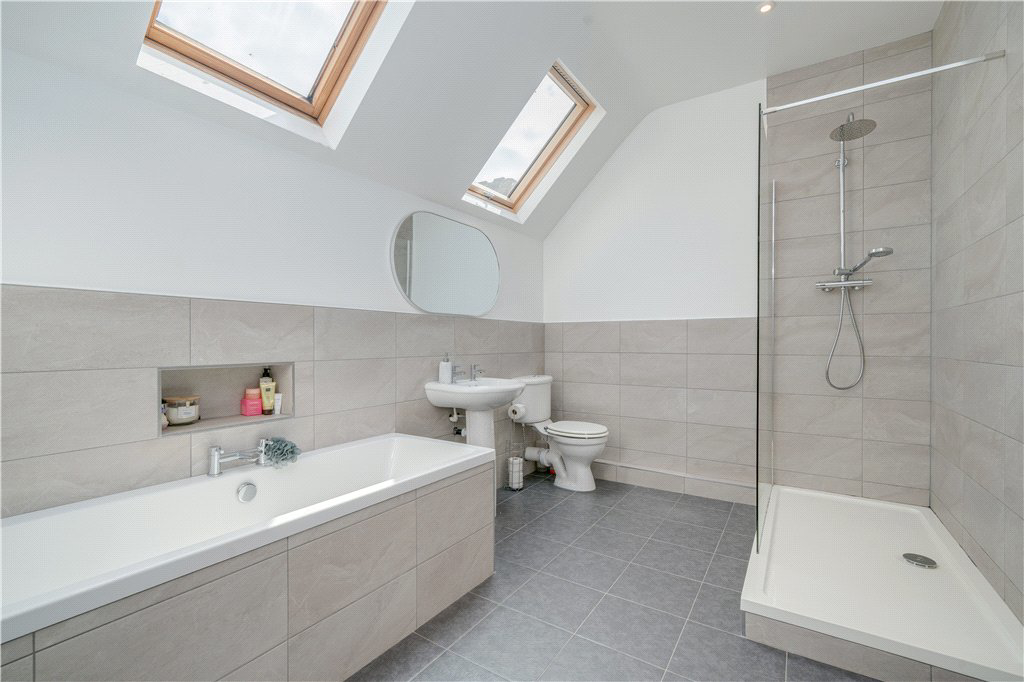 Otley Road, Harrogate, North Yorkshire, HG2, photo 17