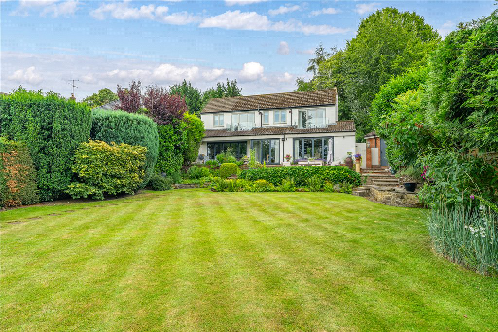 Town Gate, Calverley, Pudsey, West Yorkshire, LS28