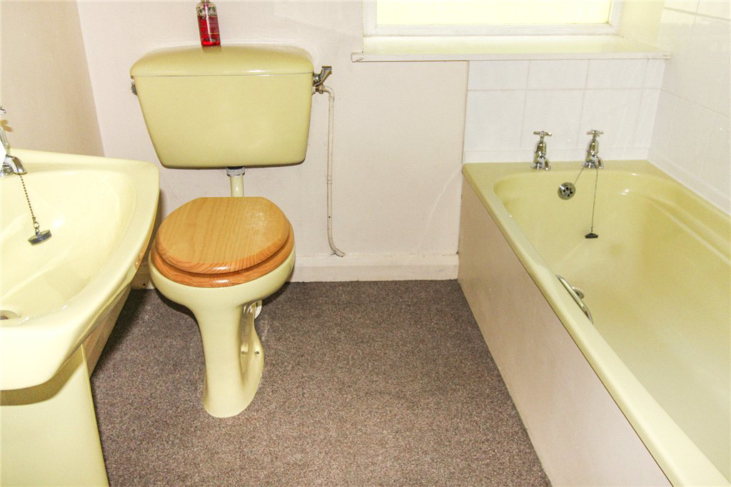 Mytholmes Lane, Haworth, Keighley, West Yorkshire, BD22, photo 5