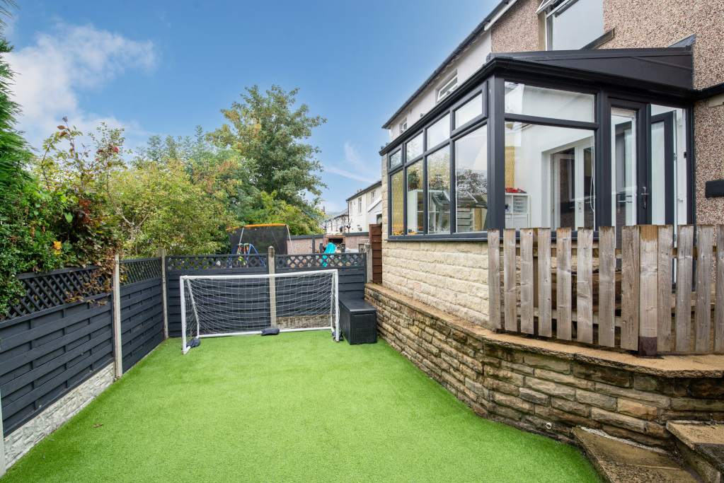 Longwood Avenue, Bingley, West Yorkshire, BD16, photo 13