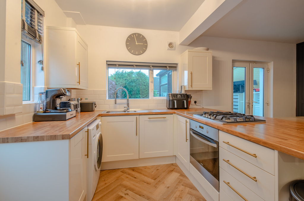 Longwood Avenue, Bingley, West Yorkshire, BD16, photo 7