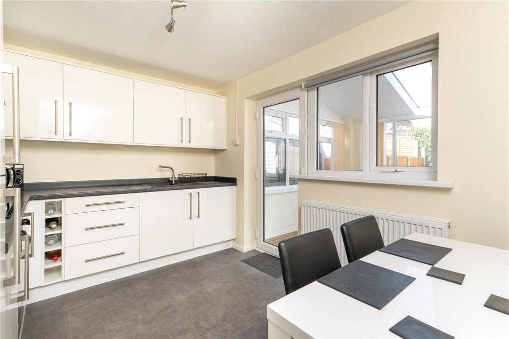 Alden Avenue, Morley, Leeds, West Yorkshire, LS27, photo 5
