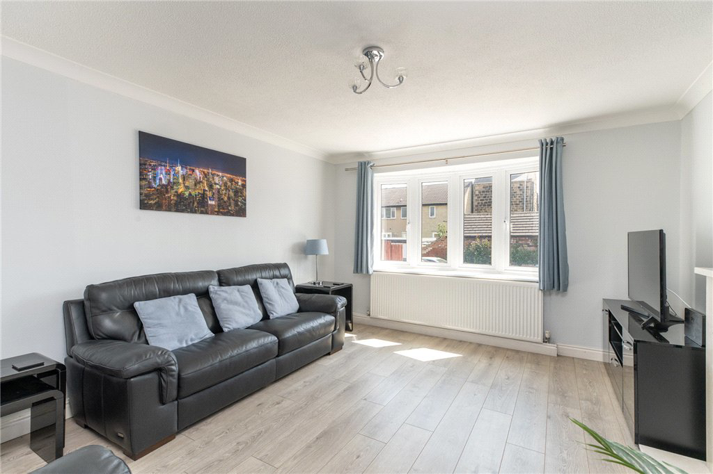Alden Avenue, Morley, Leeds, West Yorkshire, LS27, photo 3