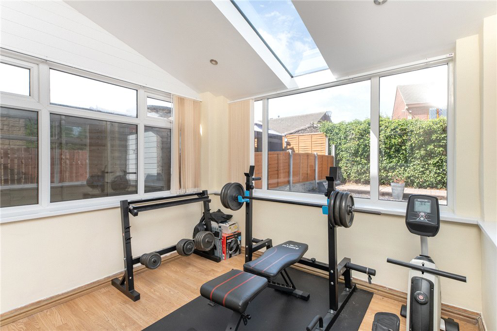 Alden Avenue, Morley, Leeds, West Yorkshire, LS27, photo 9