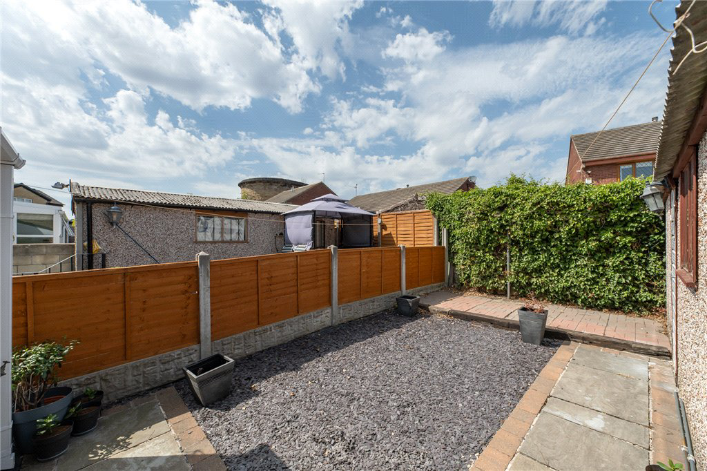 Alden Avenue, Morley, Leeds, West Yorkshire, LS27, photo 20