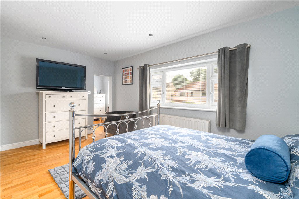 Sunset Drive, Ilkley, West Yorkshire, LS29, photo 12