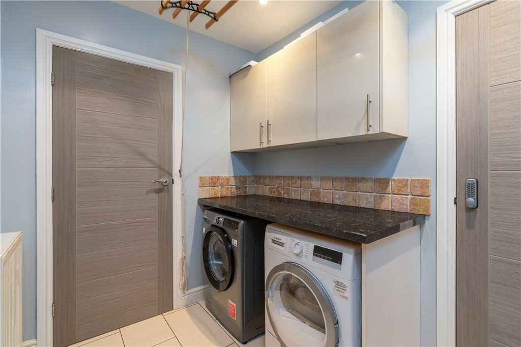 Sunset Drive, Ilkley, West Yorkshire, LS29, photo 11