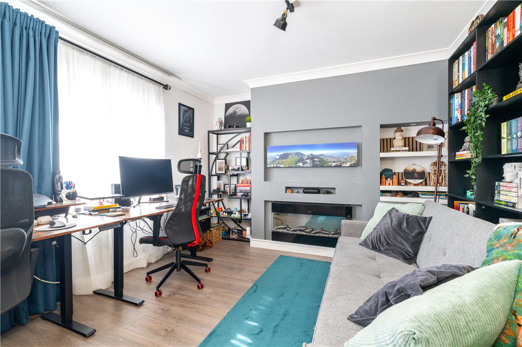 Colbert Avenue, Ilkley, West Yorkshire, LS29, photo 5