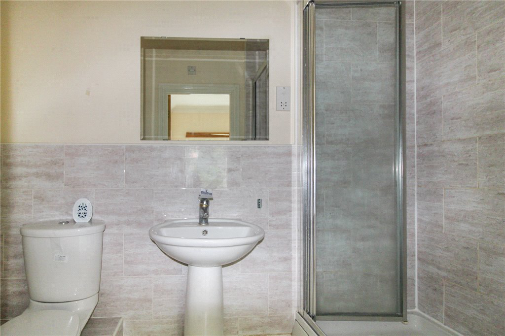 Carisbrooke Road, Leeds, West Yorkshire, LS16, photo 12