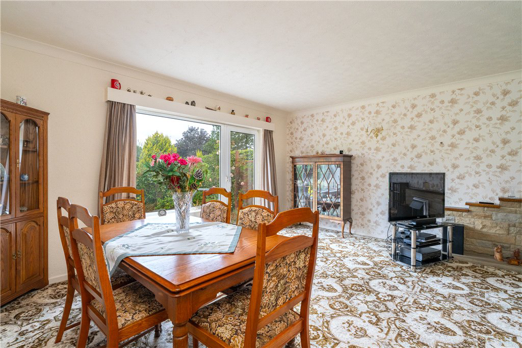 Ash Hill Gardens, Leeds, West Yorkshire, LS17, photo 6