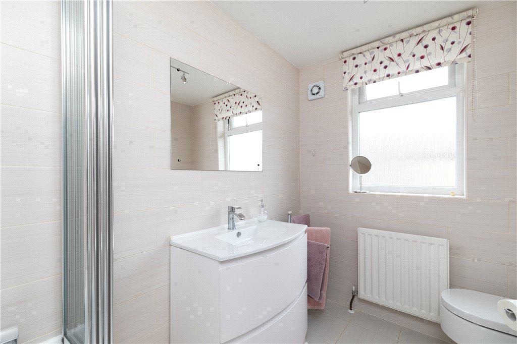 West Chevin Road, Menston, Ilkley, West Yorkshire, LS29, photo 13