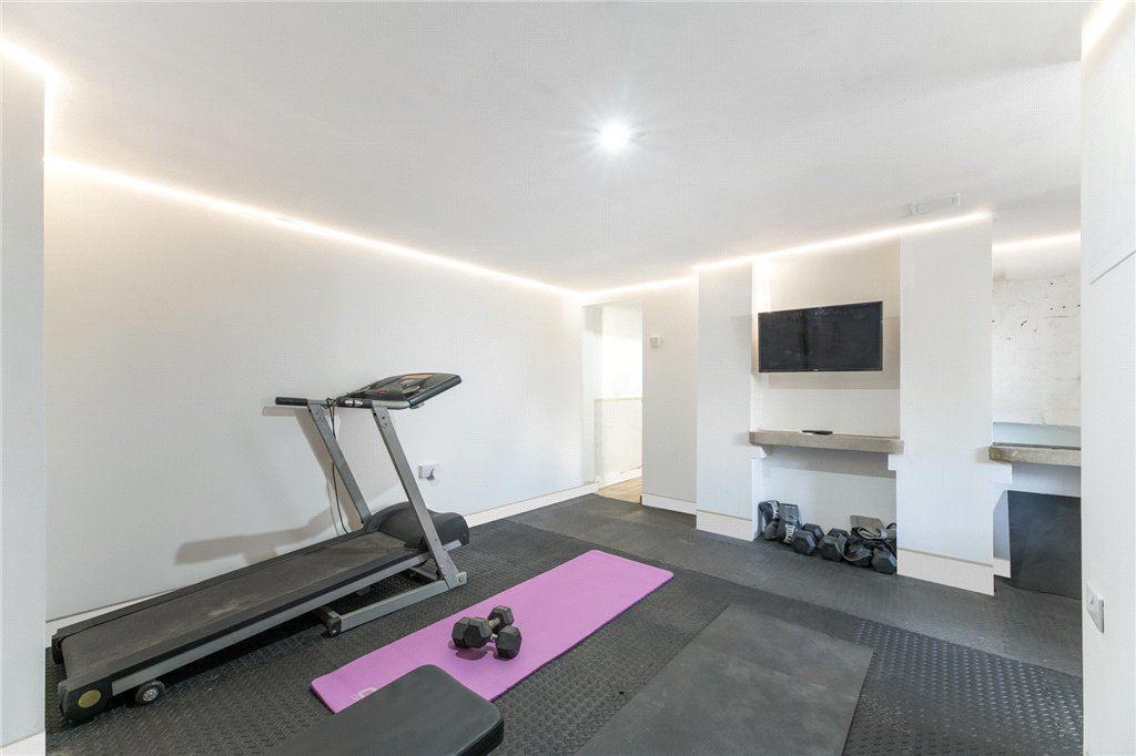 Rooms Lane, Morley, Leeds, West Yorkshire, LS27, photo 38