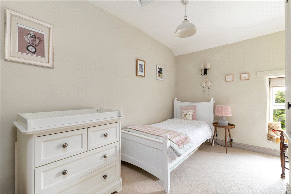 Askwith Lane, Askwith, Otley, North Yorkshire, LS21, photo 14