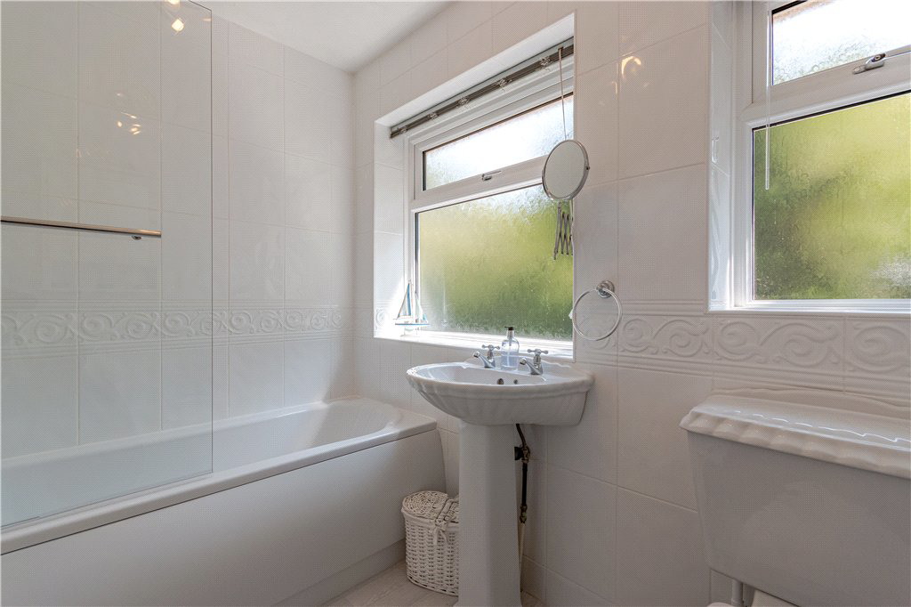 Kirkwood Way, Leeds, West Yorkshire, LS16, photo 15