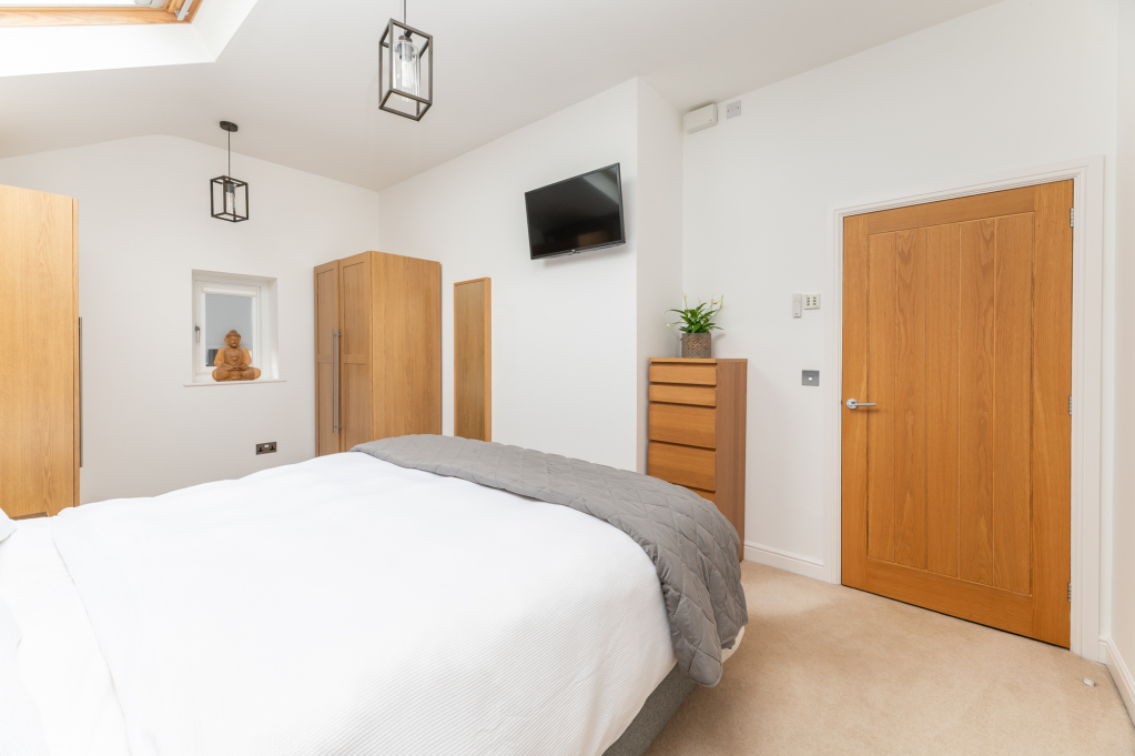 Lodge Gate Close, Denholme, West Yorkshire, BD13, photo 23