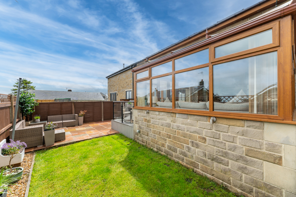 Lodge Gate Close, Denholme, West Yorkshire, BD13, photo 43