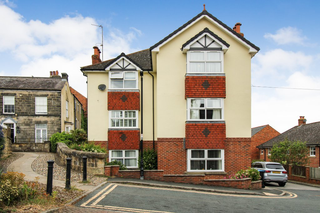 Berrys Avenue, Knaresborough, North Yorkshire, HG5, photo 2