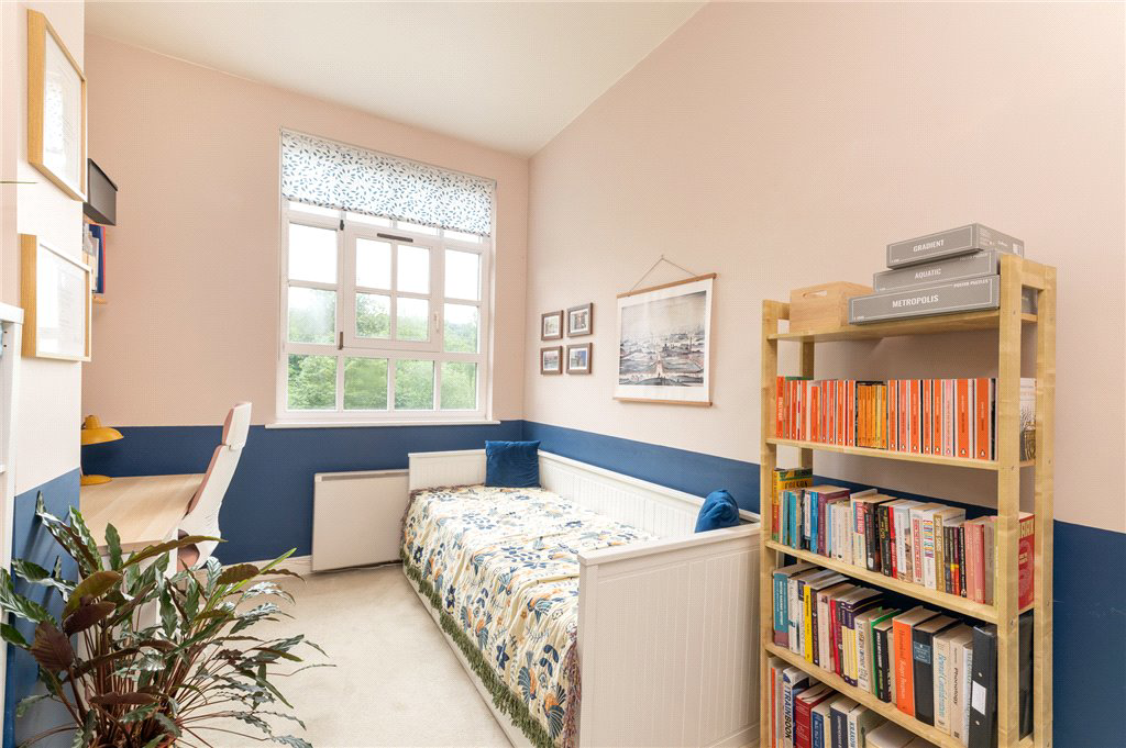 Victoria Road, Saltaire, Shipley, West Yorkshire, BD18, photo 7