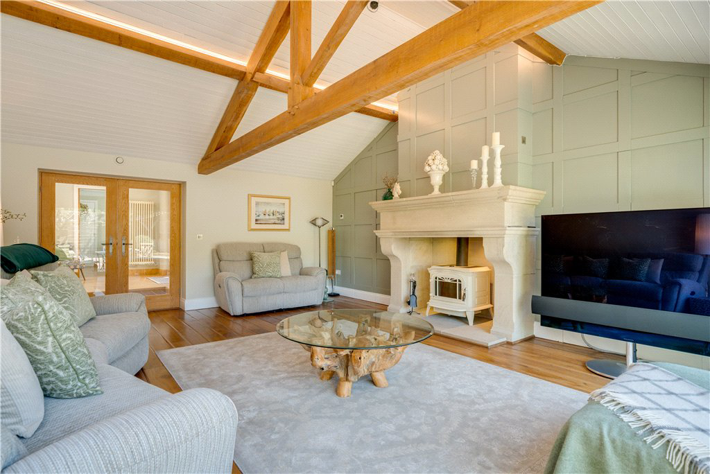 Mill Lane, Hawksworth, Leeds, West Yorkshire, LS20, photo 10